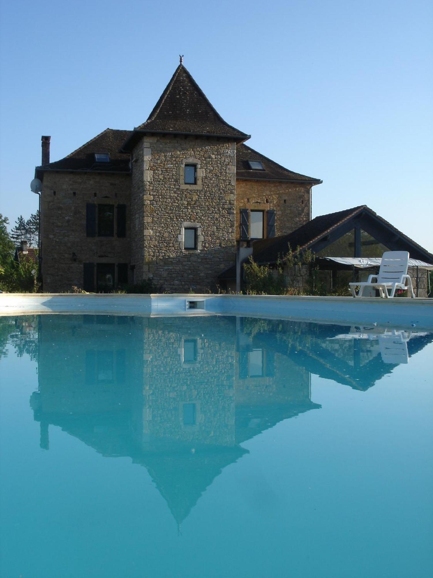 Hotel La Bastie D'Urfe Naussac  Exterior photo