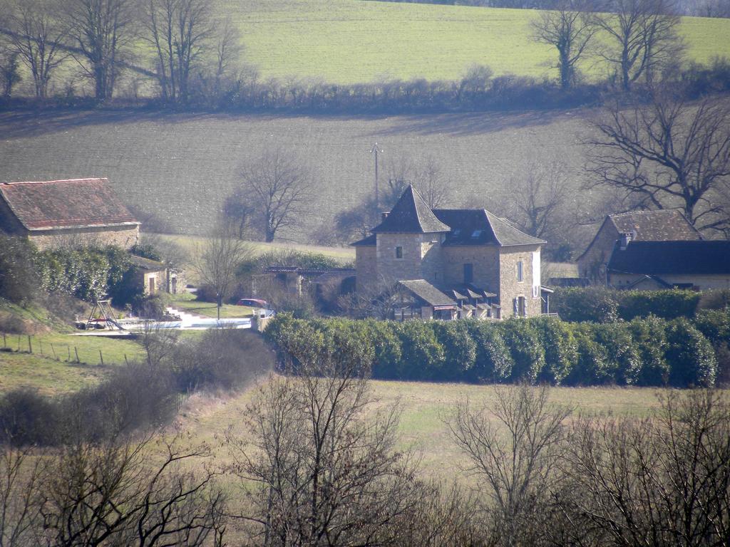 Hotel La Bastie D'Urfe Naussac  Exterior photo